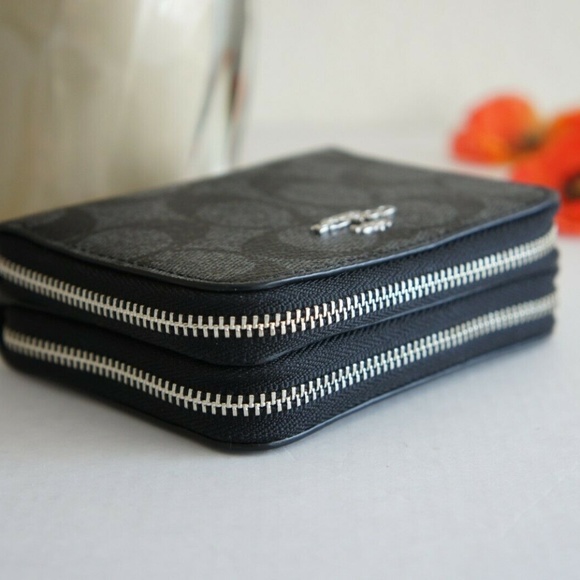 [New] Coach Leather Wallet Double Zip - Picture 6 of 8